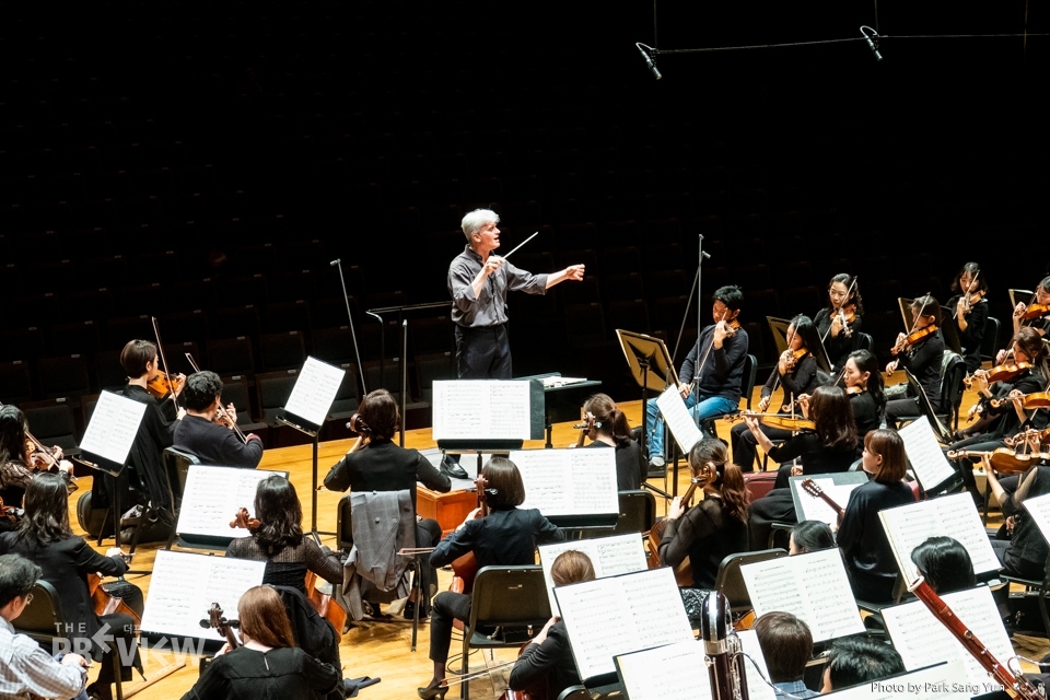 경기필하모닉 오케스트라 상임지휘자 마시모 자네티(Massimo Zanetti), 예술의전당 2019 교향악축제 리허설 중에서/사진=더프리뷰 박상윤 기자